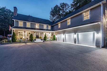 120 Ferncroft Street Longmeadow, MA 01106