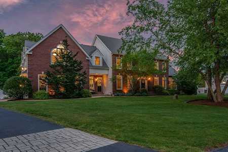 3 Settlers Road Shrewsbury, MA 01545