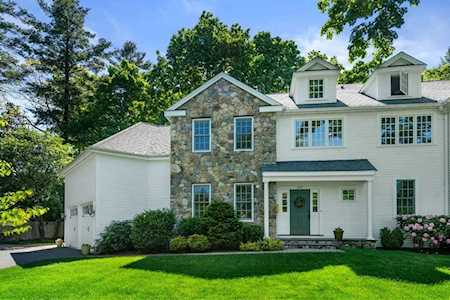 197 Grove Street Wellesley, MA 02482