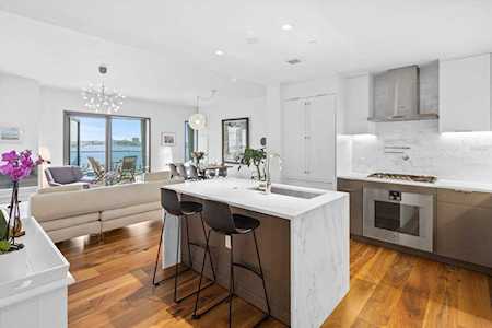 300 Pier 4 Blvd #5R Boston, MA 02210