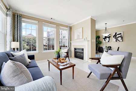 171 Somervelle St #212 Alexandria, VA 22304