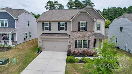 2194 Killian Creek Dr Denver, NC 28037