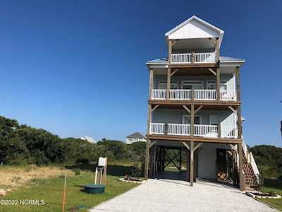 318 N Topsail Drive Surf City, NC 28445