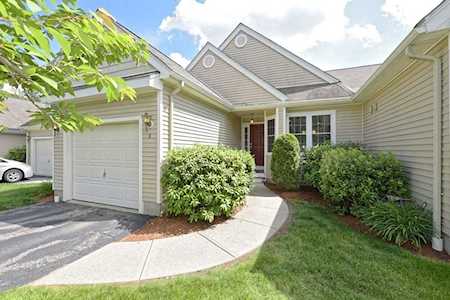 6 Robert Cir #6 Grafton, MA 01536