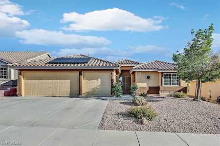 921 Pigeon Forge Ave Henderson, NV 89015