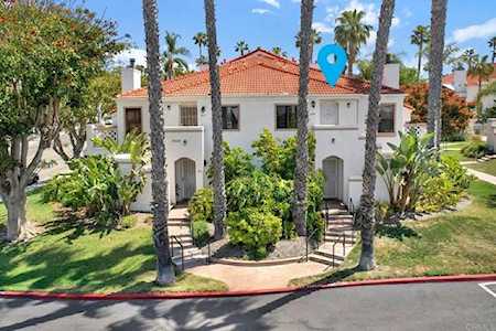 9302 Twin Trails Drive #204 San Diego, CA 92129