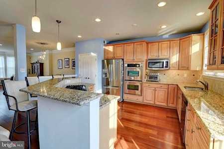 20849 Houseman Terrace Ashburn, VA 20148