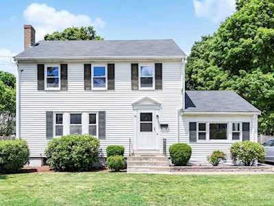 34 Bowker Road Waltham, MA 02453