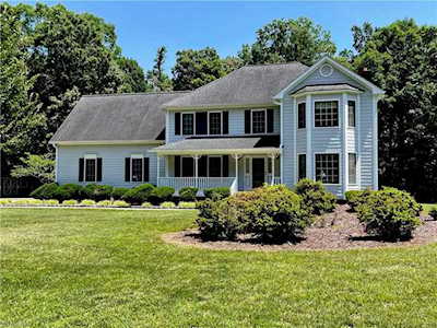 2500 Ridgepoint Circle Pleasant Garden, NC 27313