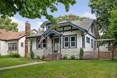 3709 45th Avenue S Minneapolis, MN 55406