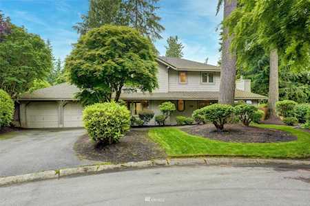 3627 211th Place NE Sammamish, WA 98074