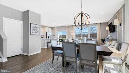 40 Roberta Way Medford, NJ 08055
