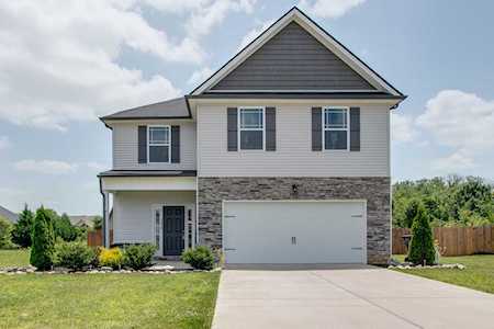 2226 Pathfinder Dr Murfreesboro, TN 37127