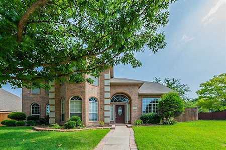 2614 Saint Michelle Lane Mckinney, TX 75070