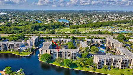 14 Royal Palm Way #4050 Boca Raton, FL 33432