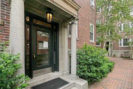 31 Concord Avenue #2 Cambridge, MA 02138
