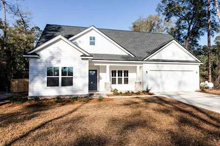7 Olivia Ct Crawfordville, FL 32327