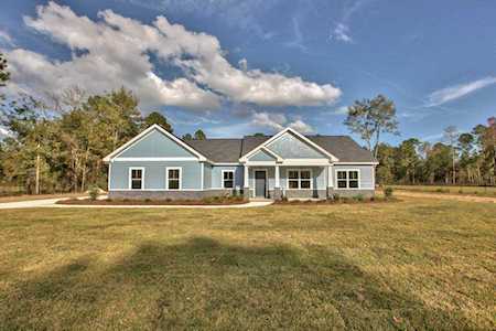 13 Olivia Ct Crawfordville, FL 32327