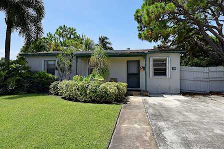 250 NE 16th Street Delray Beach, FL 33444