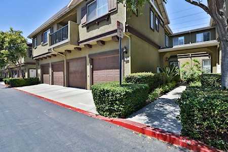 1231 Aruba Cove #4 Chula Vista, CA 91915