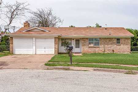 308 Prairie View Court Crowley, TX 76036