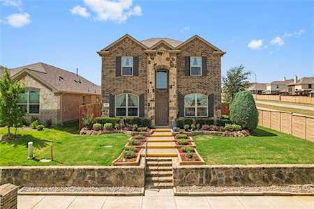 5877 Dew Plant Way Fort Worth, TX 76123
