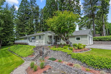 111 N Crescent Dr Kelso, WA 98626