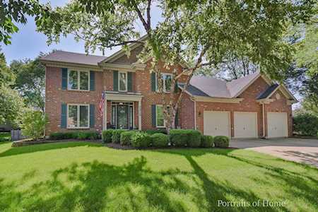 2416 Litchfield Ct Naperville, IL 60565