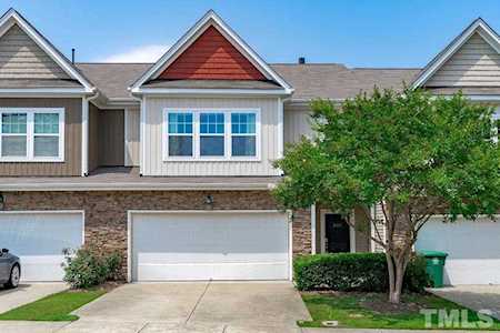 833 Davidson Point Road Cary, NC 27513