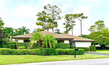 523 Forestview Drive Atlantis, FL 33462