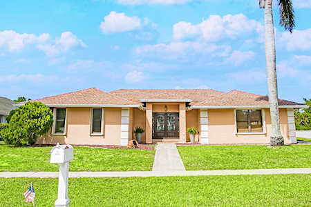 1914 Wisteria Street Wellington, FL 33414