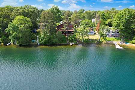 28 Lake Shore Drive North East Falmouth, MA 02536