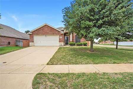 1100 Junegrass Lane Crowley, TX 76036