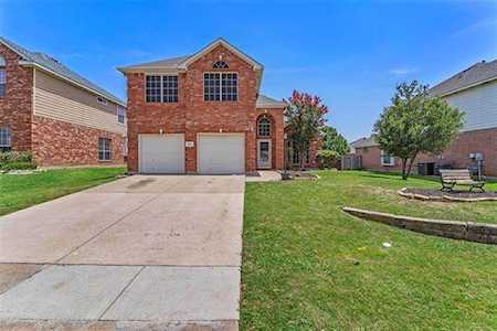 606 Dover Heights Trail Mansfield, TX 76063
