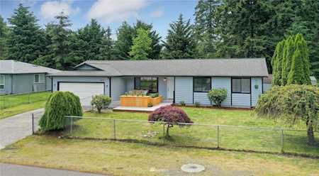 9019 Skokomish Way NE Olympia, WA 98516
