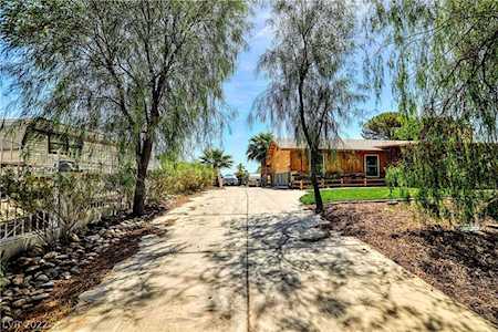 7950 Red Barn Dr Las Vegas, NV 89123