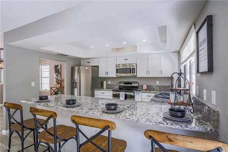 2532 Whippoorwill Ln Las Vegas, NV 89121