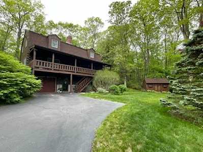 617 Chestnut Hill Rd. Millville, MA 01529
