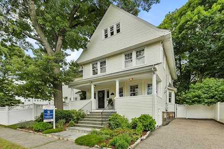 124 Cypress Street #124 Watertown, MA 02472