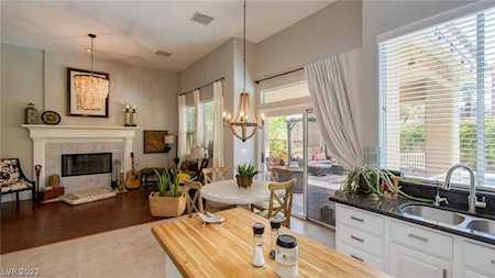 8921 Stafford Springs Dr Las Vegas, NV 89134