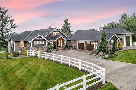 15302 233rd Ave E Orting, WA 98360