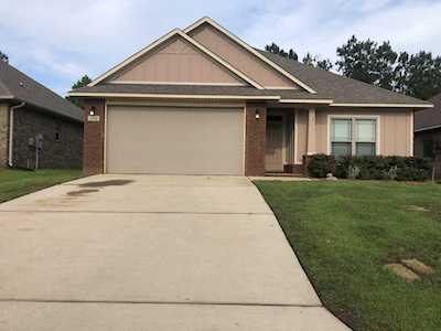 5224 Parkside Drive Pace, FL 32571