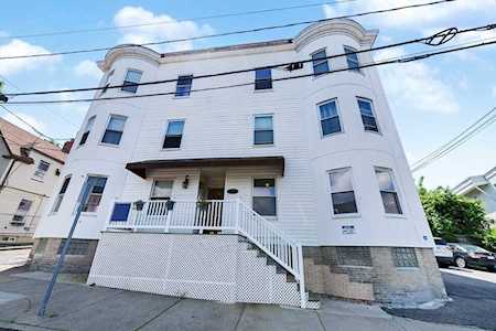 56 Sachem St #1 Lynn, MA 01902