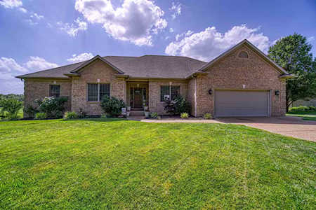133 Quail Crossing Drive Boonville, IN 47601