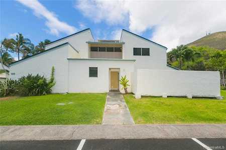 202-4 Noke Street #2404 Kailua, HI 96734