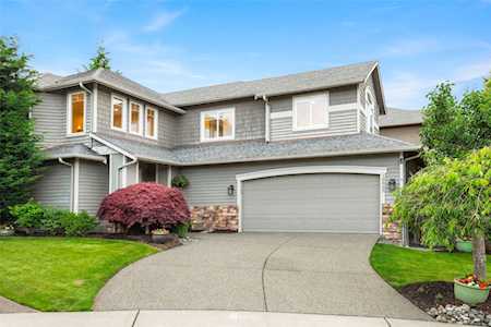 10045 NE 142nd Place Kirkland, WA 98034