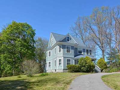 132 Packard Street Hudson, MA 01749