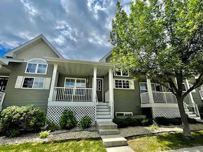 2832 Clover Ridge Drive Chaska, MN 55318