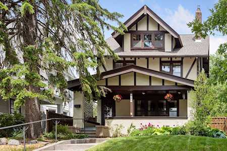 2171 Marshall Avenue Saint Paul, MN 55104