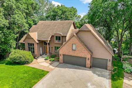 4822 137th Street W Apple Valley, MN 55124